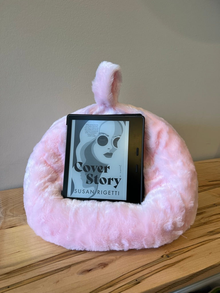 Pink Faux Fur Pouf